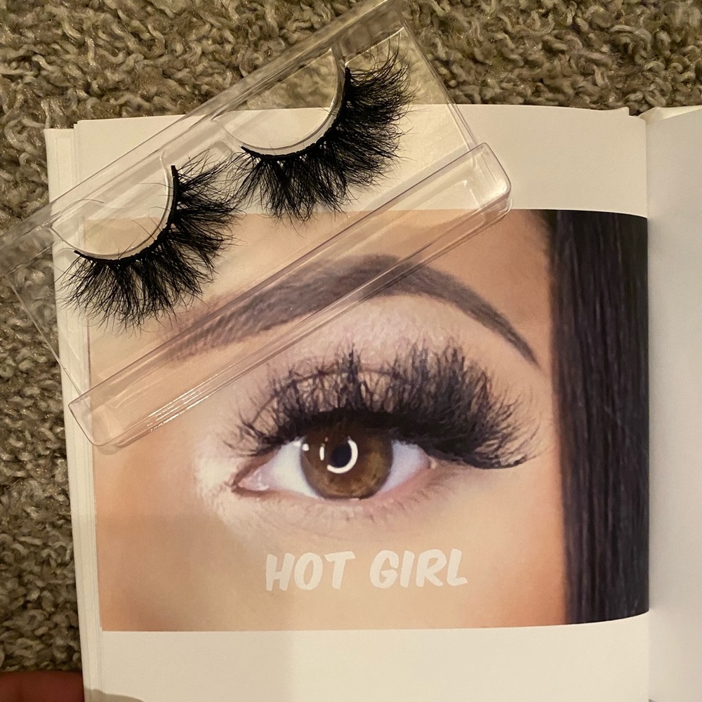 “Hot Girl” Siberian Mink Lashes